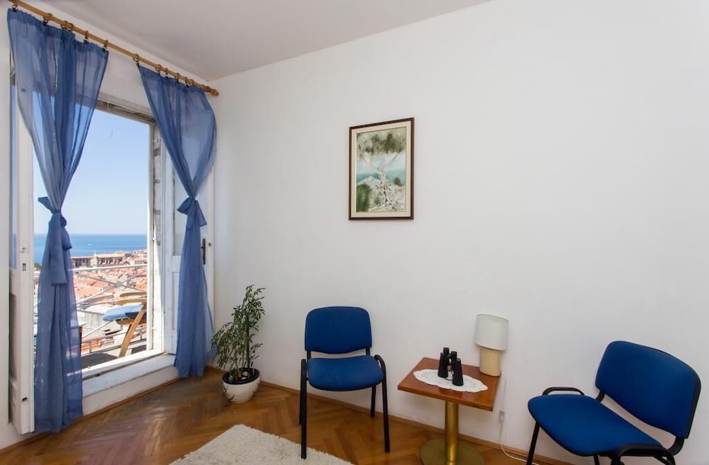Ploce Apartments - Jelena