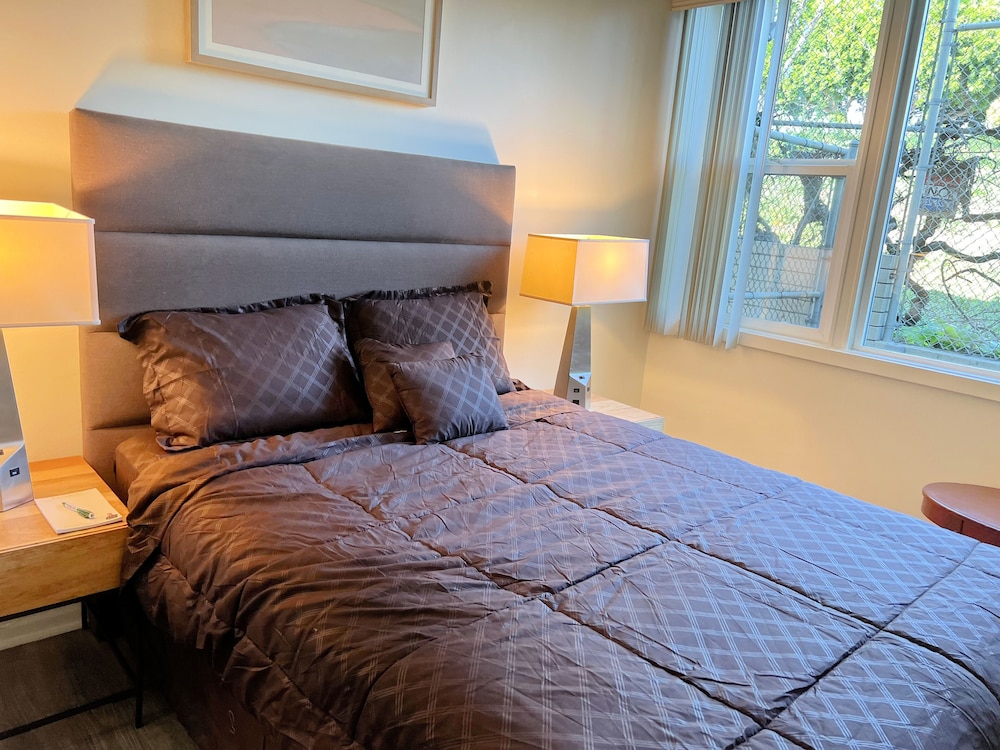 Executive Suites near Santa Monica