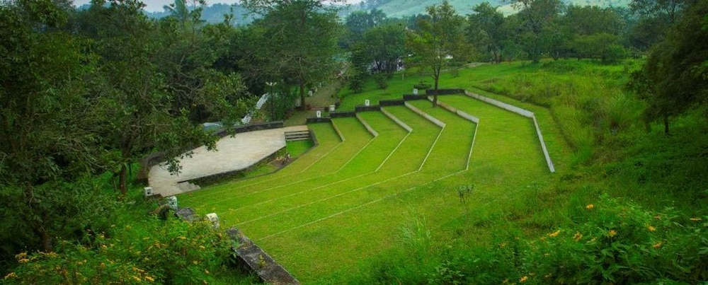 Green Berg Holiday Resorts