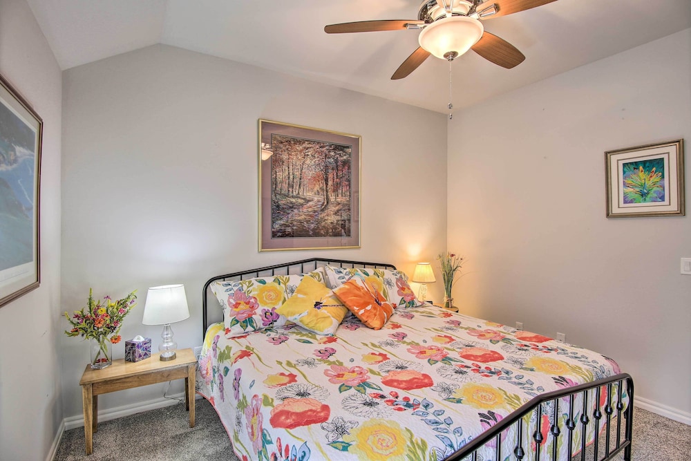 Modern OKC Retreat: Half-mile to Plaza District! view 5