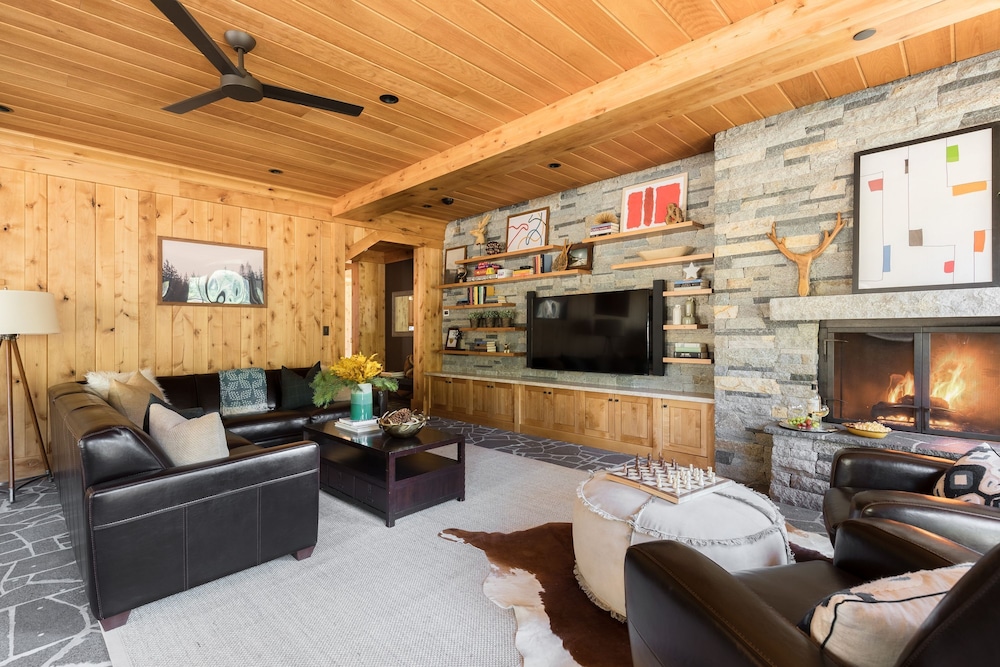 Hunter by Avantstay Riverfront Cabin w Prvt Cottage 5mins From Palisades