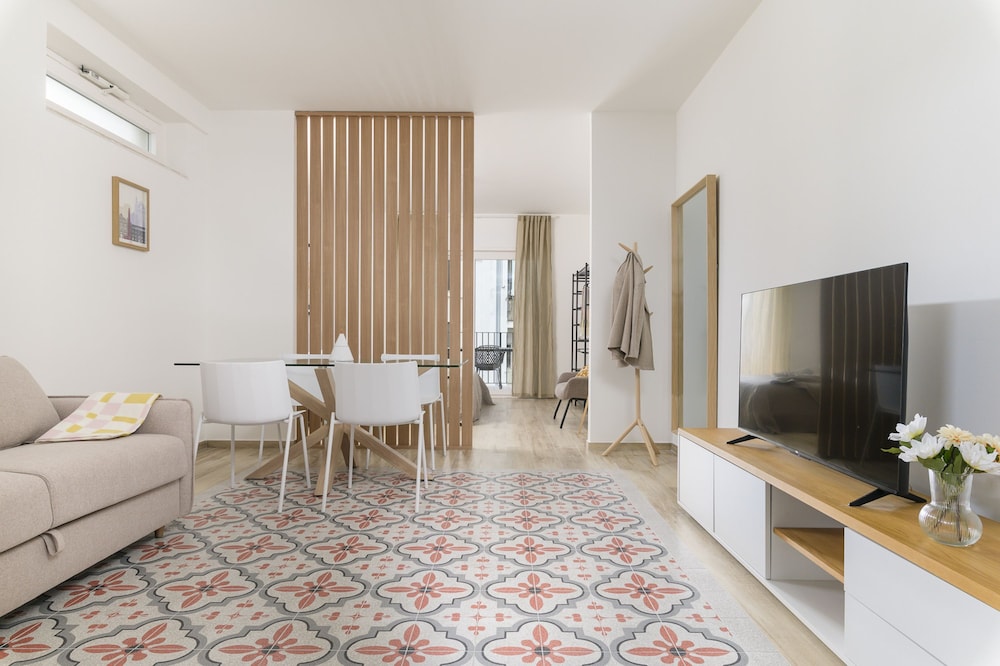 Palazzo Murat - One-bedroom Apartment With Balcony by Wonderful Italy