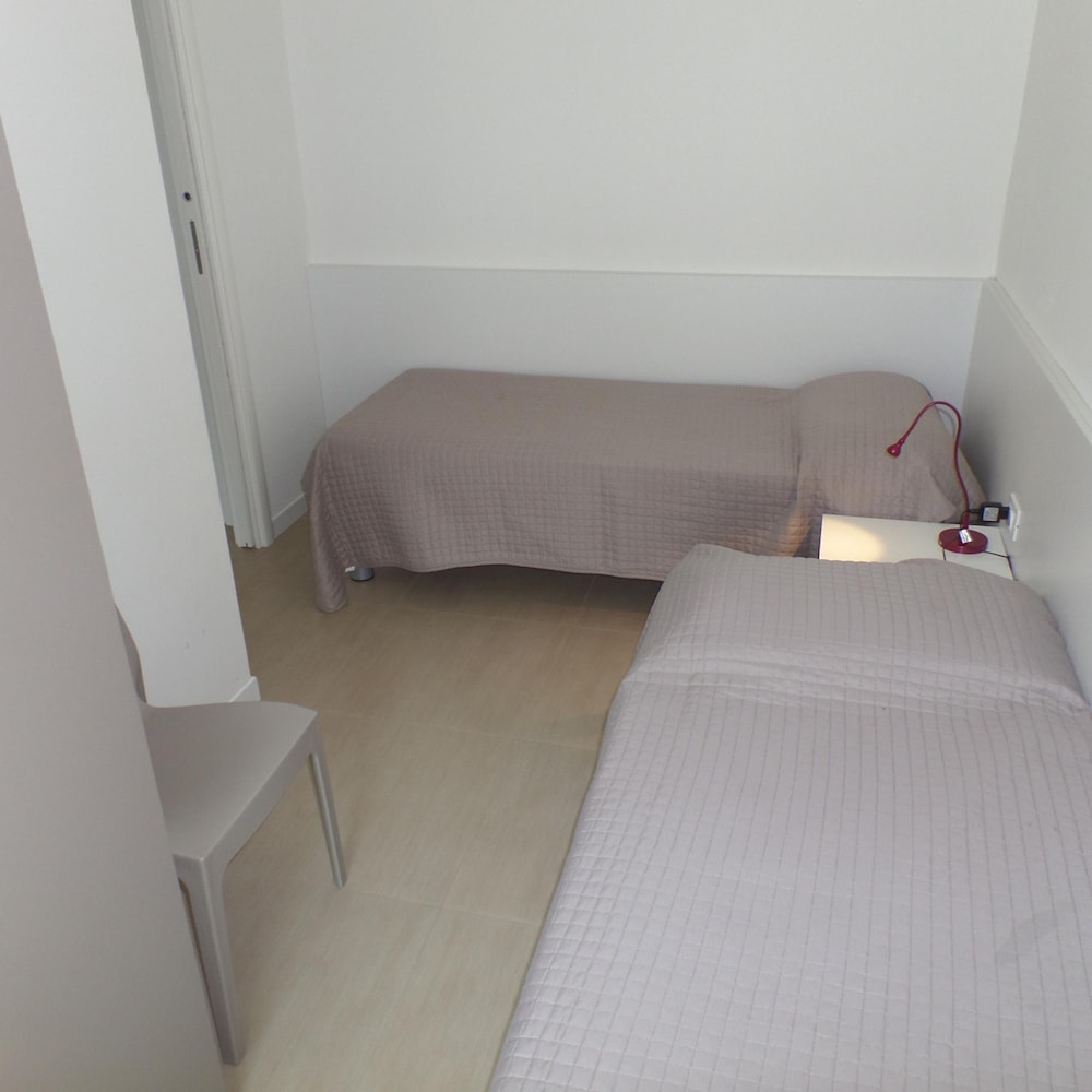 Photo 36