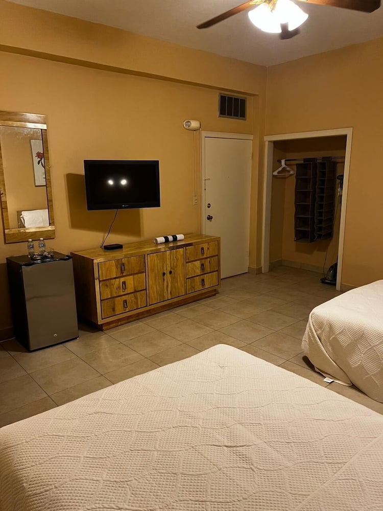Nuevo Laredo Vacations - Meson Del Rey - Property Image 4