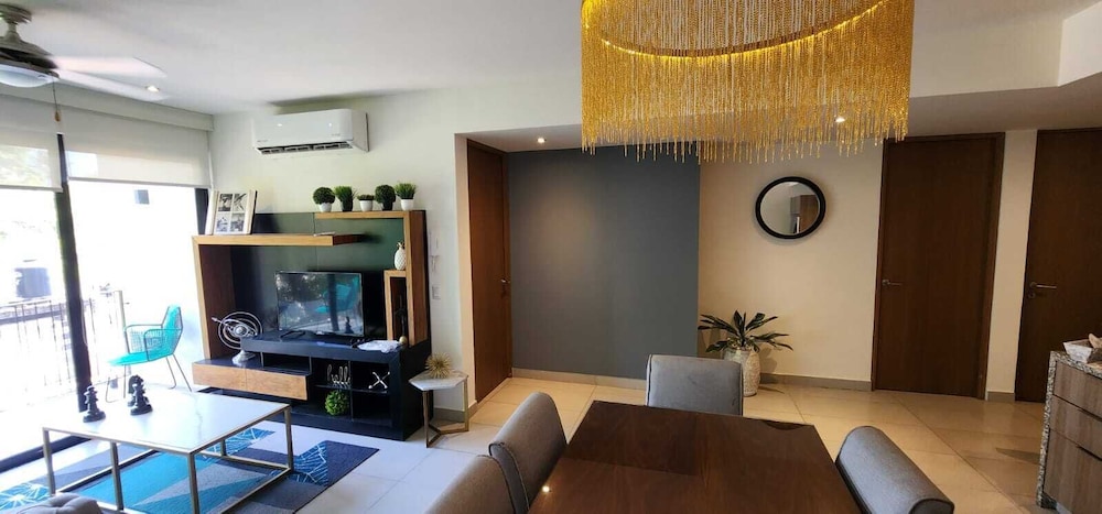 Roma 240 Versalles by Tovigo Rentals