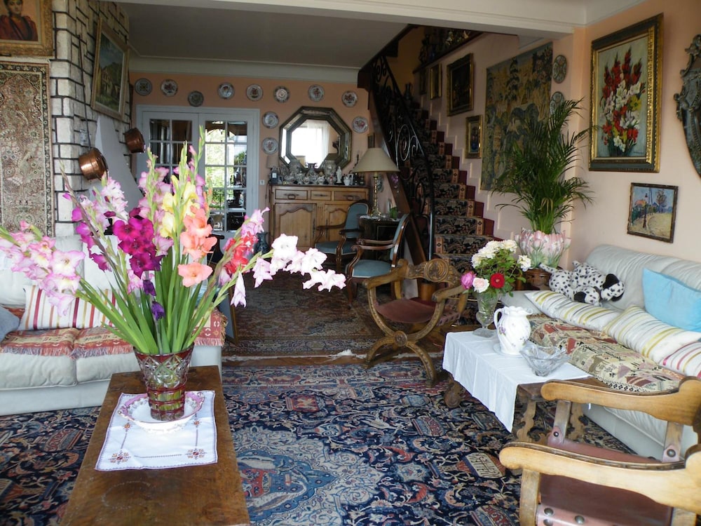 Villa Erresinolettean
