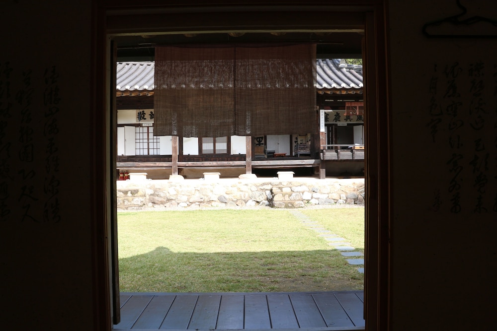 Chiam Gotaek