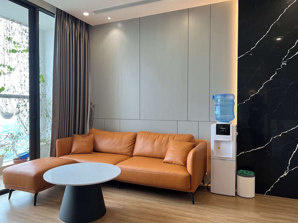 Vinhome SkyLake - Service Apartment