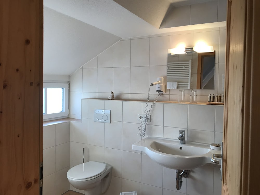 Hotel  Reiterhof Gut Weihersmuhle - Property Image 2