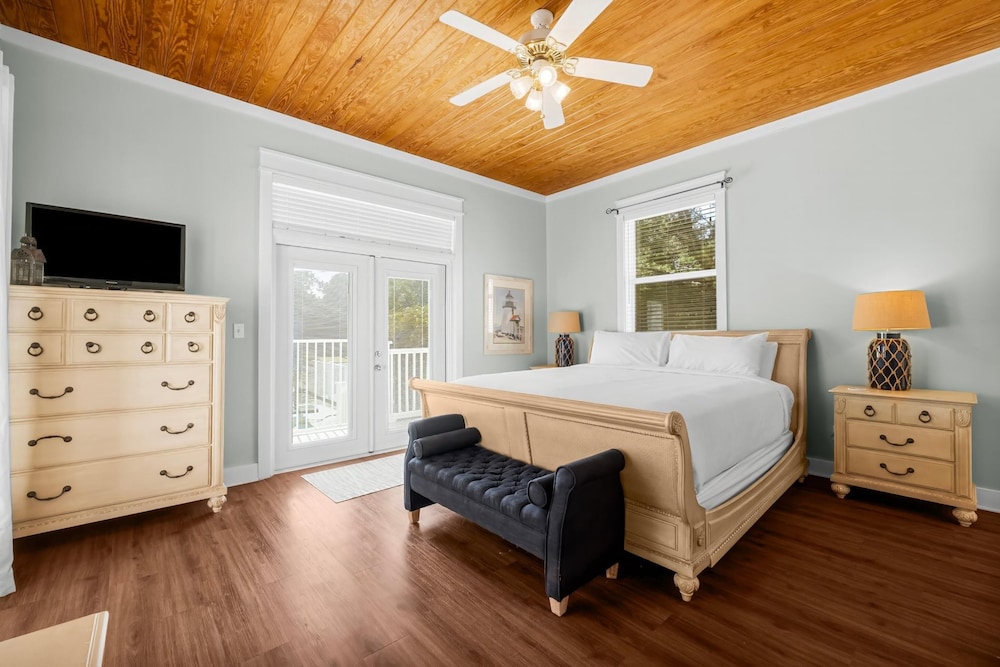 Destin Beach House - Southern Comfort