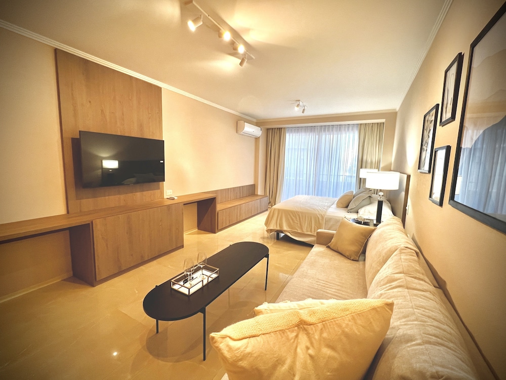 Luxury Apartments in Deco Recoleta by Apartments Bariloche