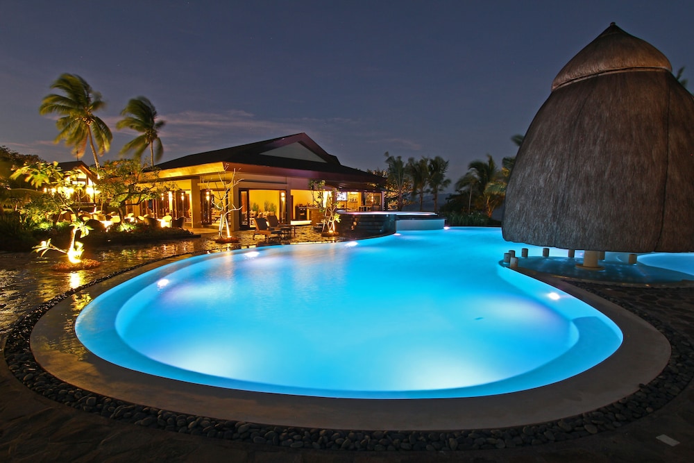Two Seasons Coron Island Resort