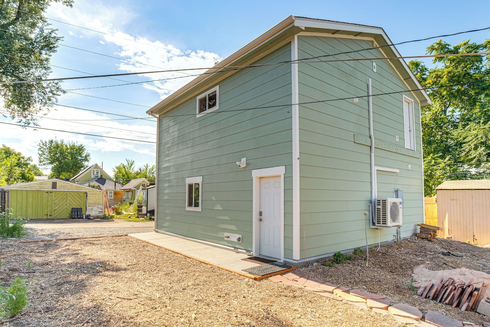 1 Mi to Tennyson St Shops & Eats: Laid-back Apt