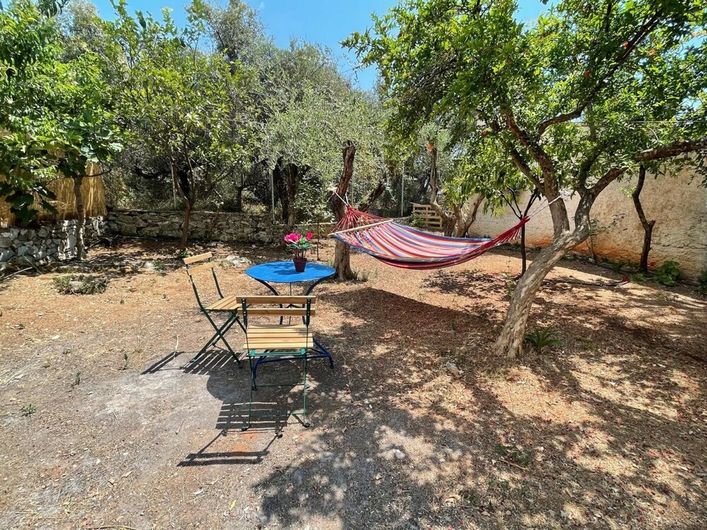 Maisonette With Palms