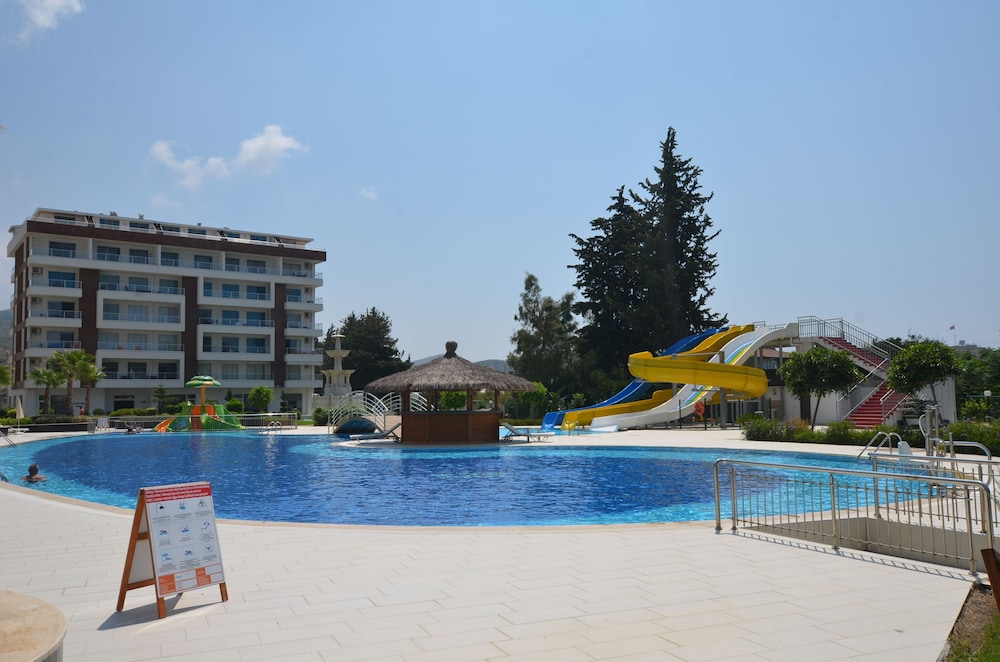 Fortuna Apartment view 4