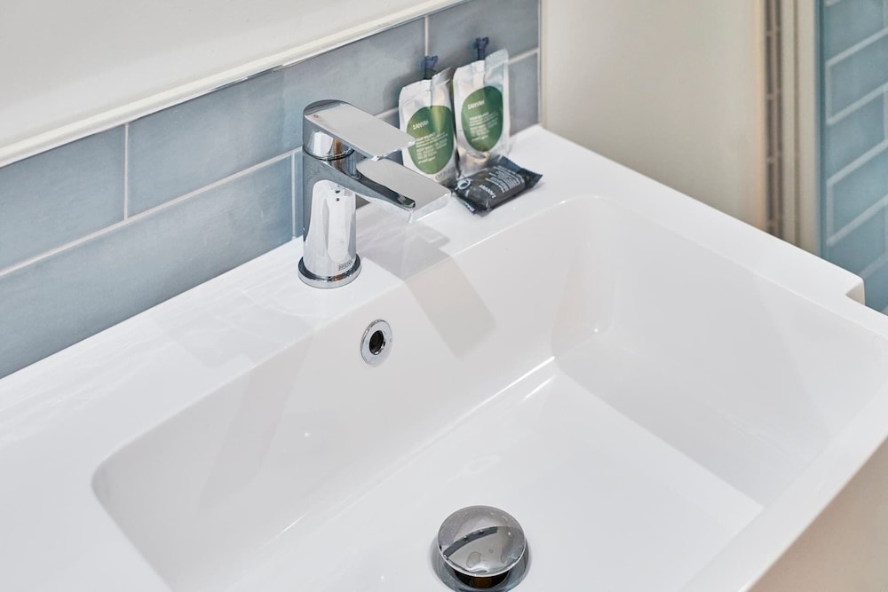 Host Stay The Langley Hotel Apartment 8