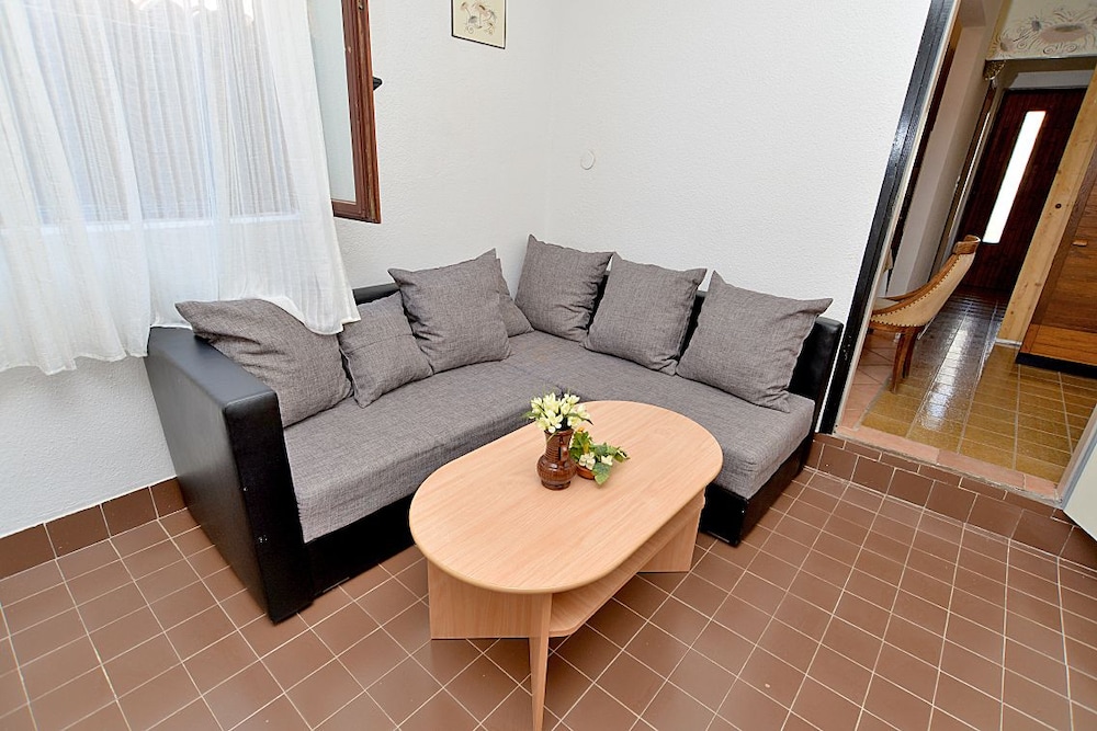 Apartment Gey 671