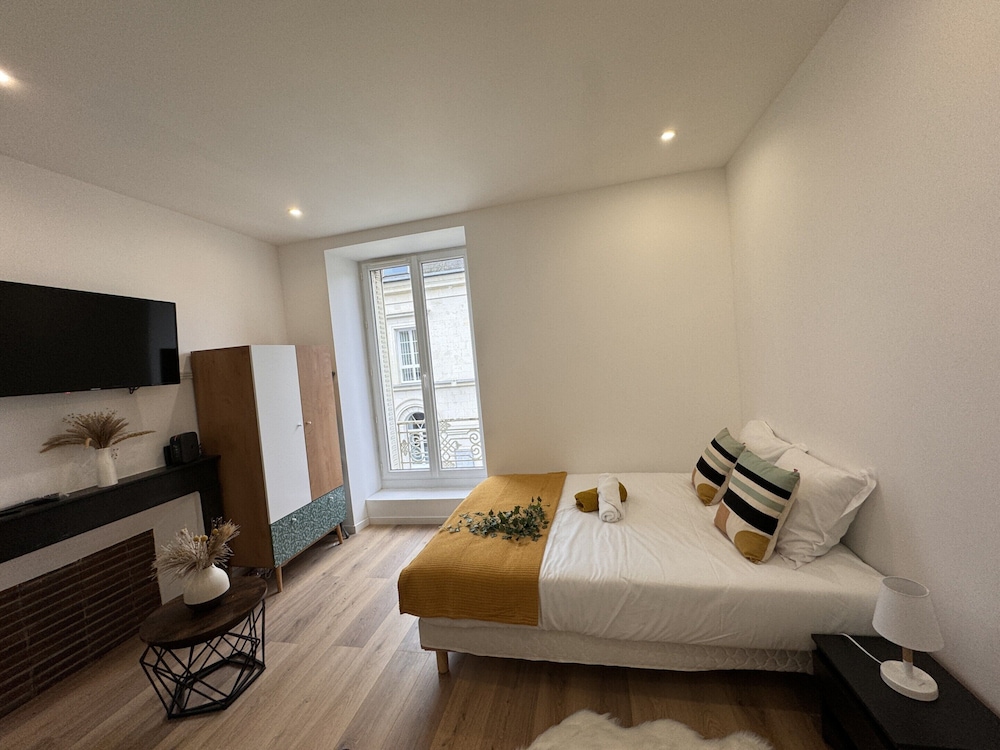 Cozy Urban Nest Near Le Mans