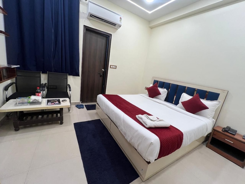Hotel AeroFly Stay by KDSON