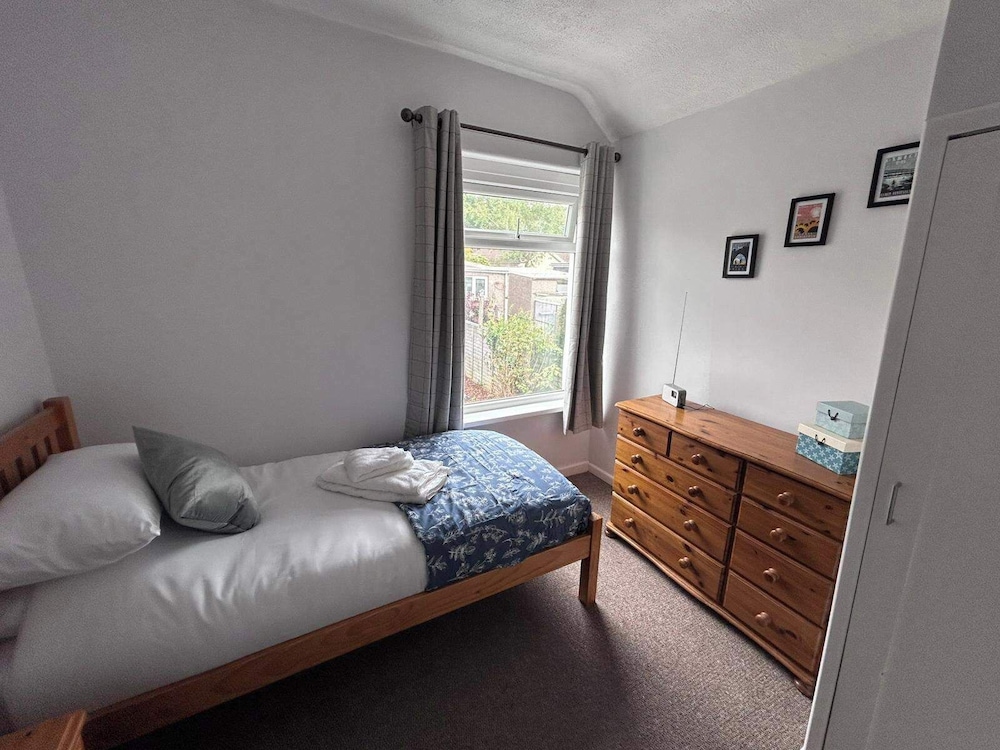 Family-friendly Cosy Home With a Spacious Garden