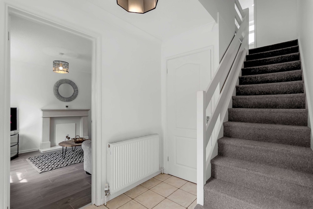Host Stay Galley Lodge