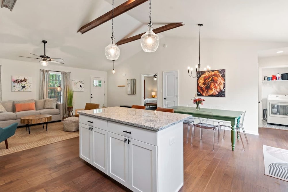 Fern Cottage - Family Home