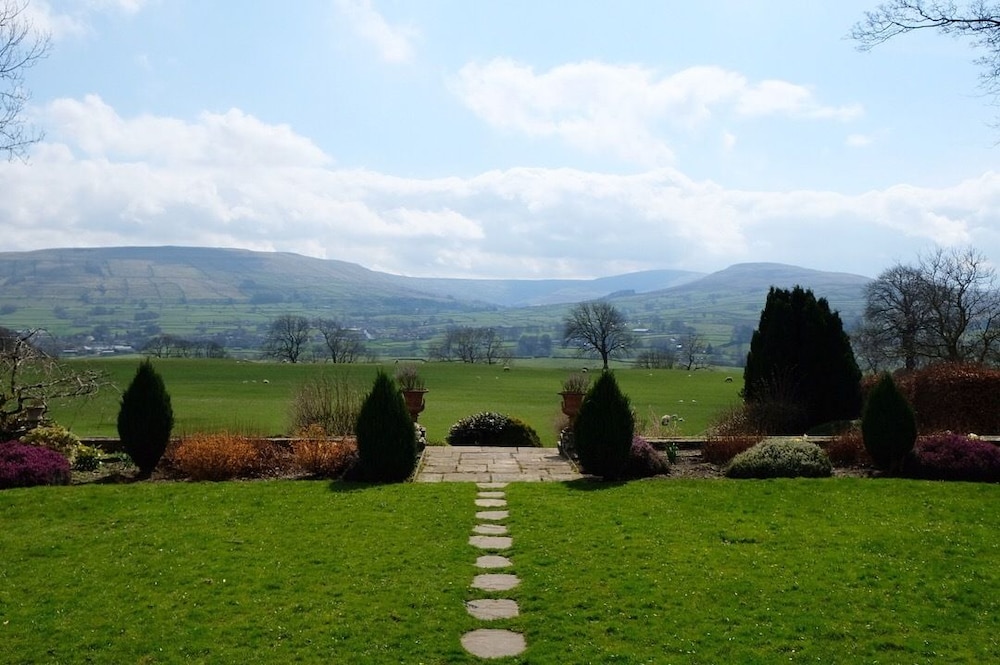 Simonstone Hall Hotel
