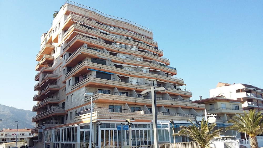 Apartamentos Bernat Pie de Playa 3000