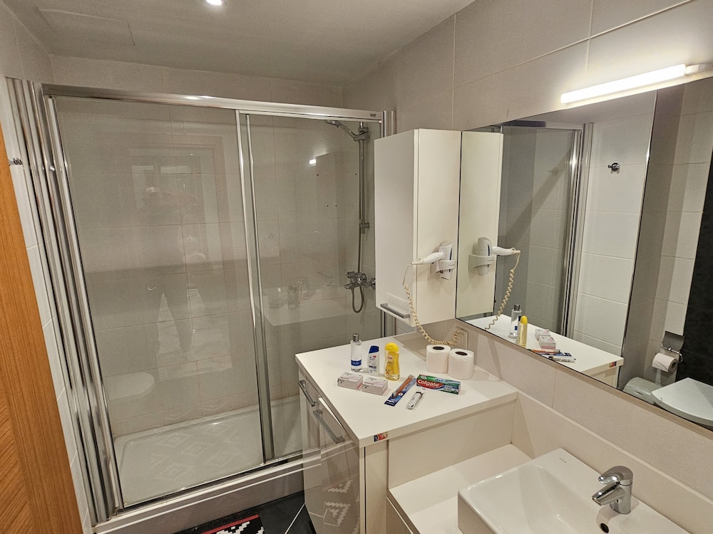 Perfect Residence Taksim with pool