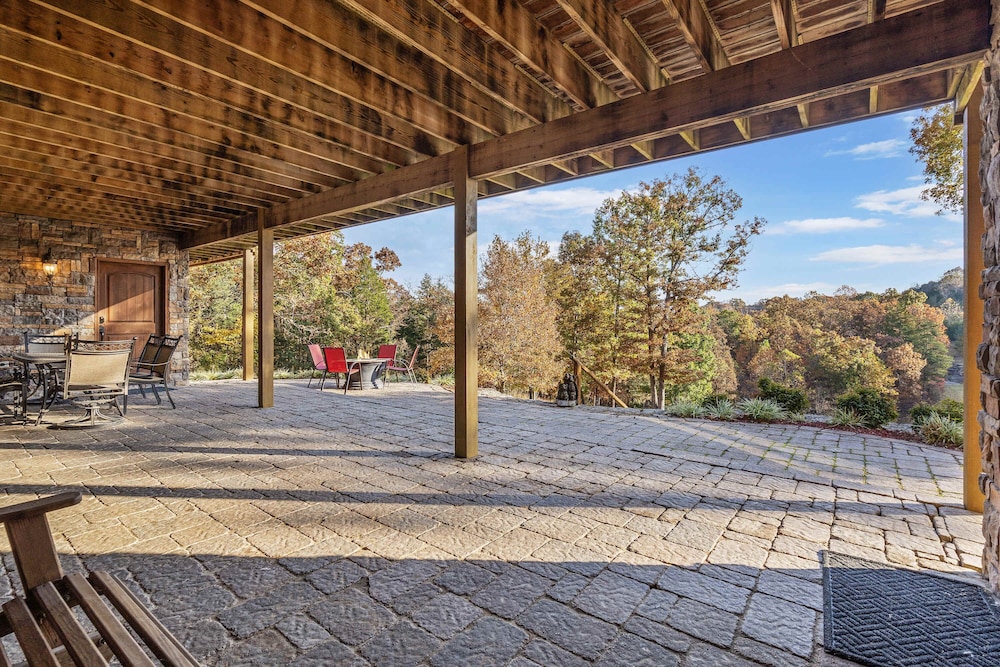 The Bunkhouse at Rock Canyon