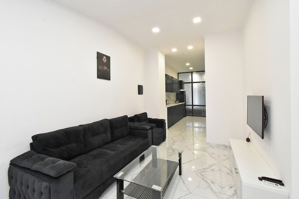 Aparthotel by Luxe Group TT88