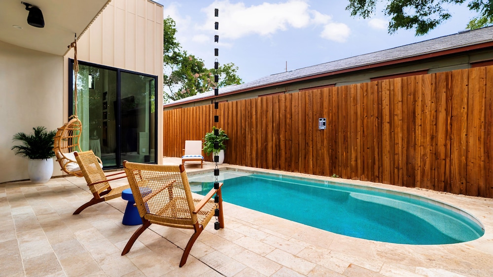 Eastside Lux Group  W Pool near Downtown