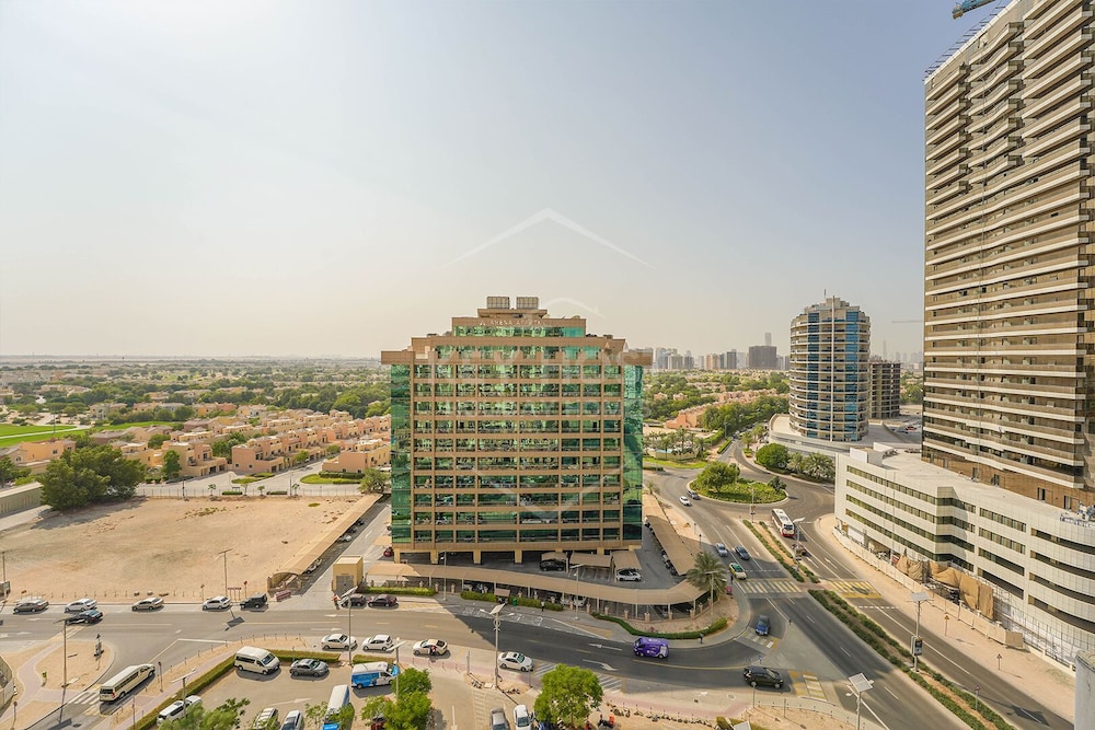 Canal Residence