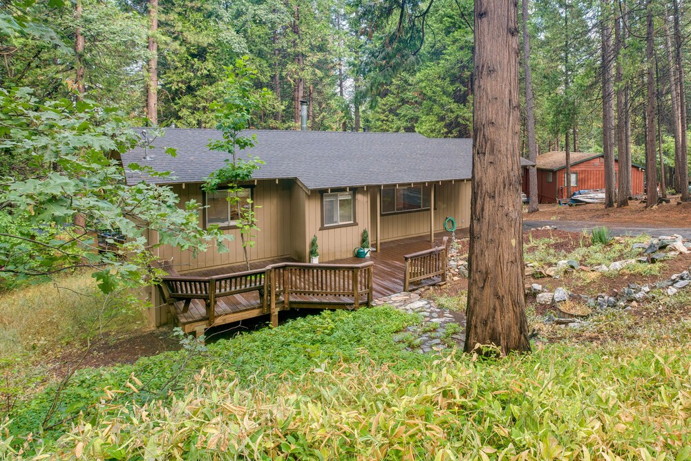 Furnished Deck: Secluded Arnold Cabin Rental!