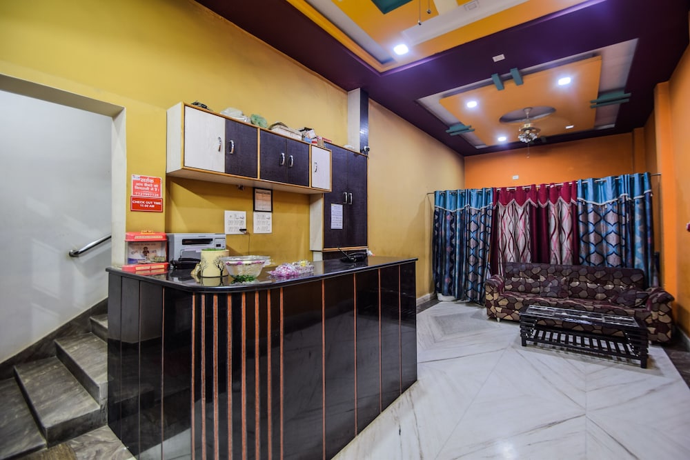 Udaipur Vacations - OYO 36444 Hotel Prabhave  Dining Hall - Property Image 12