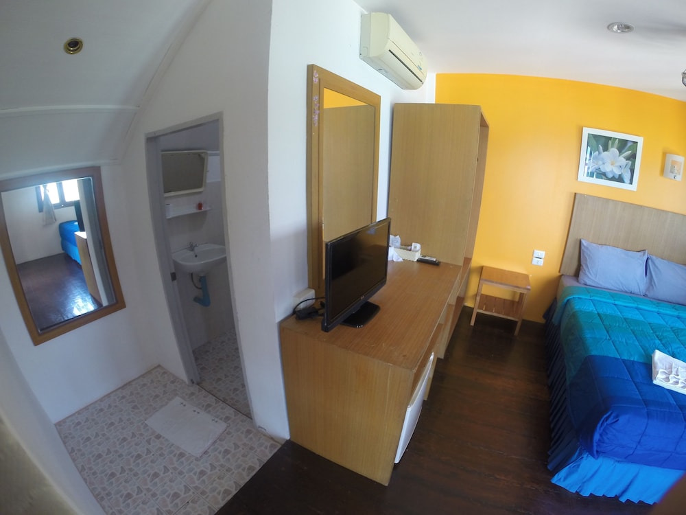 Moon Beach Resort