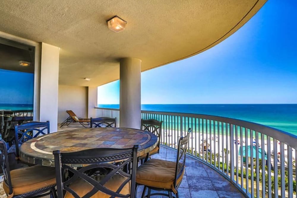 ST MAARTEN 808 3 Bedroom Holiday Home by Five Star Properties
