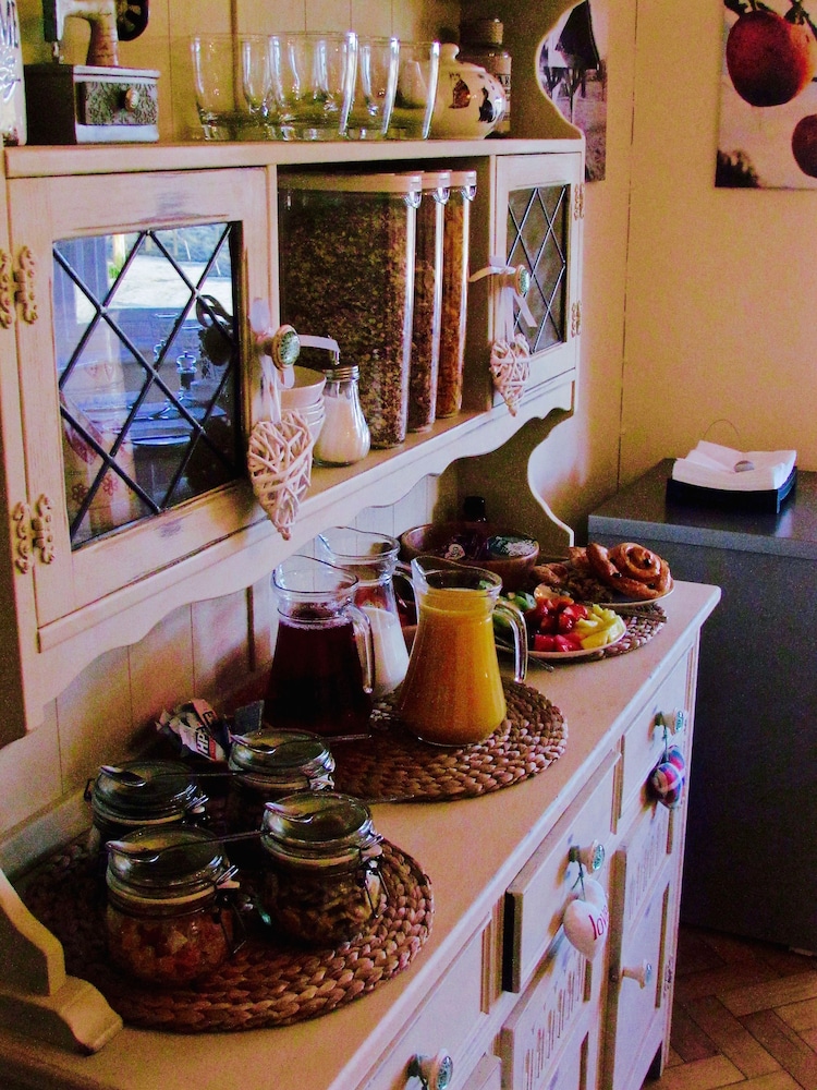 The Moorhead Bed & Breakfast