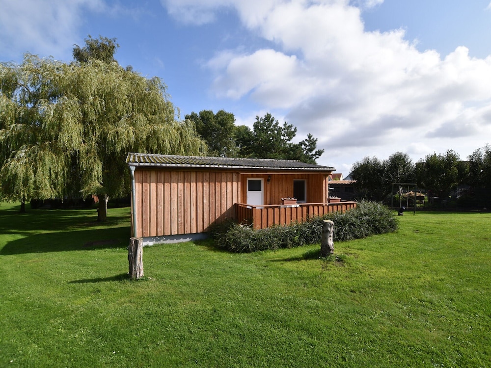 Quaint Bungalow Near Insel Poel With Garden view 4