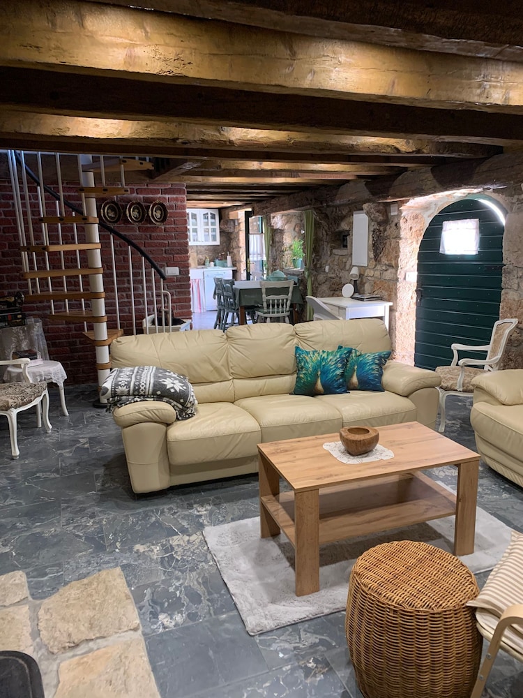 Villa Paun
