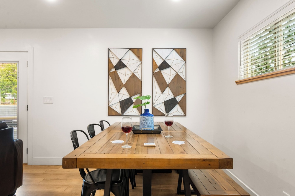 Modern Mesa