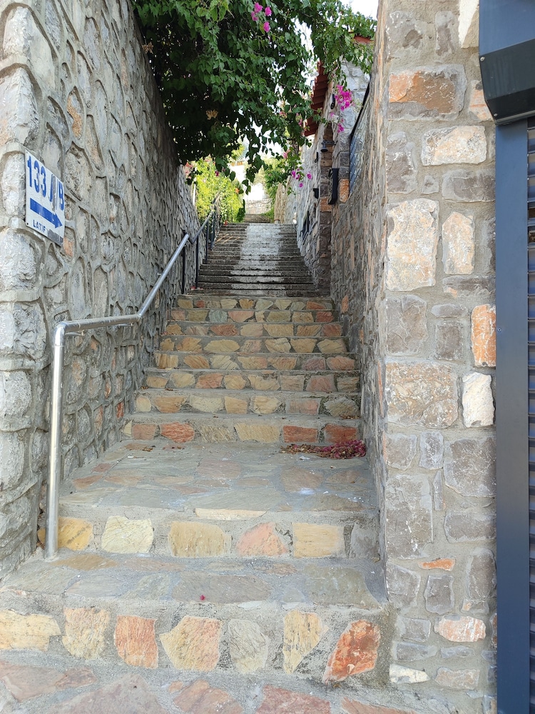 Villa Beyaz İnci Dalaman-Villa White Pearl Dalaman