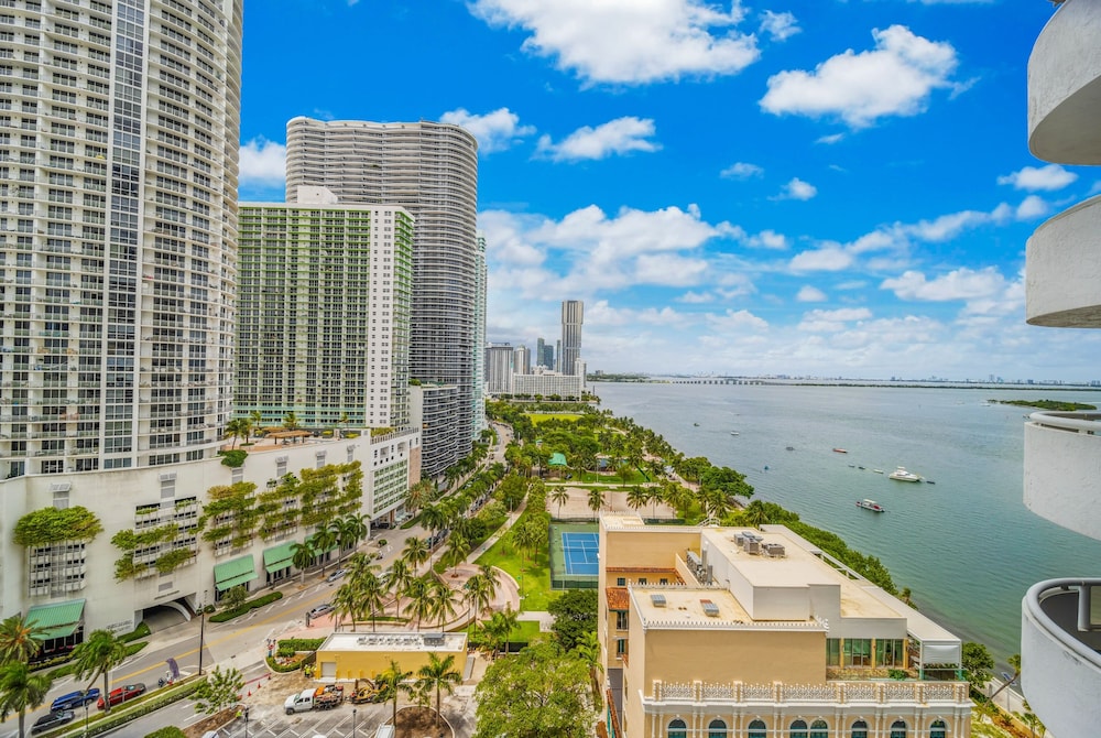 The Grand Biscayne Bay