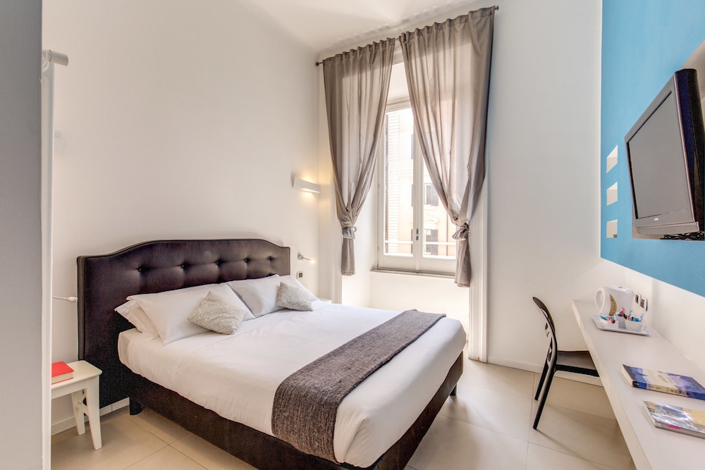 Ecce Roma Suites