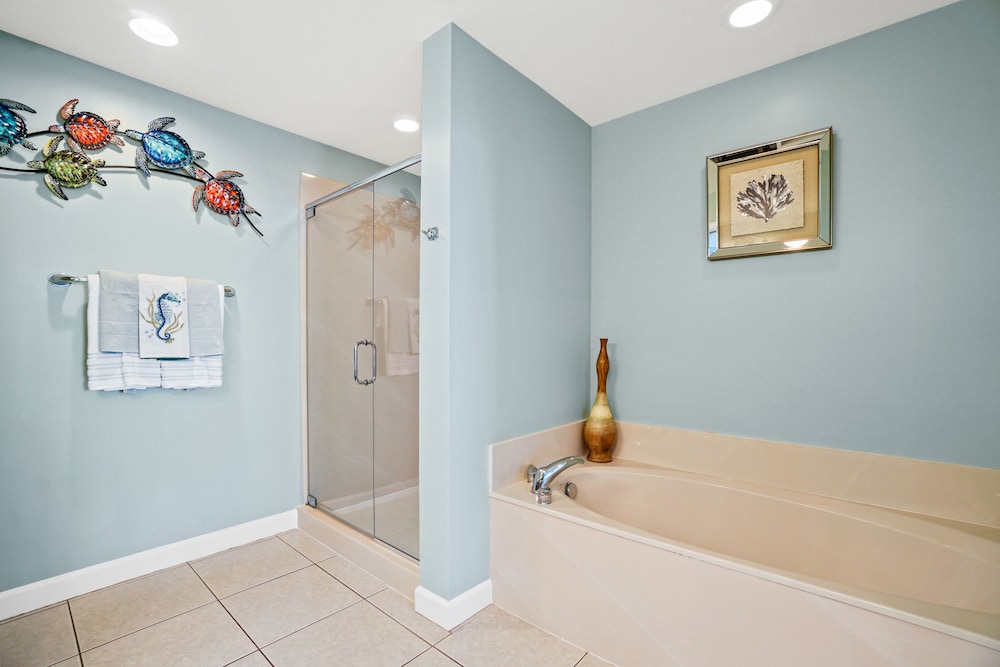 Splash Beach Resort by Panhandle Getaways