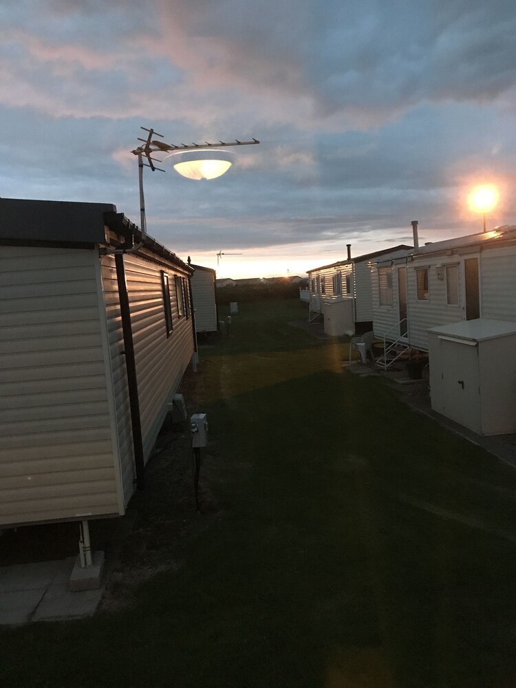 Rebecca Caravan Camber