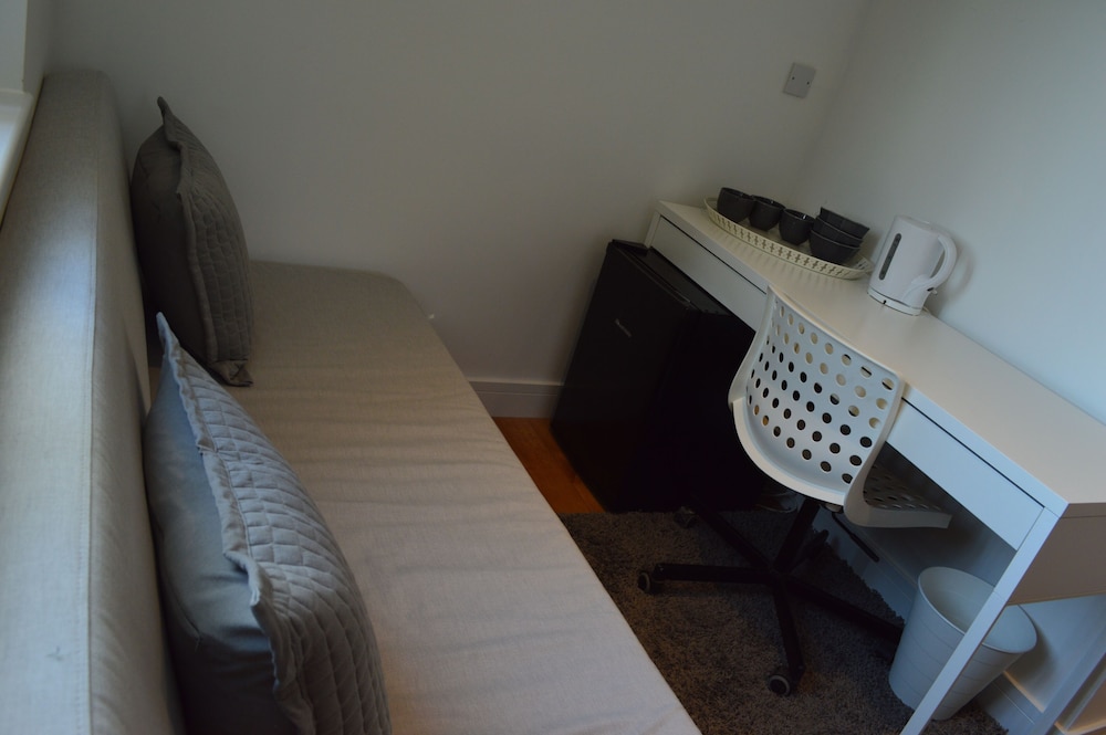 Leicester Vacations - The Bell Gate House - Property Image 10