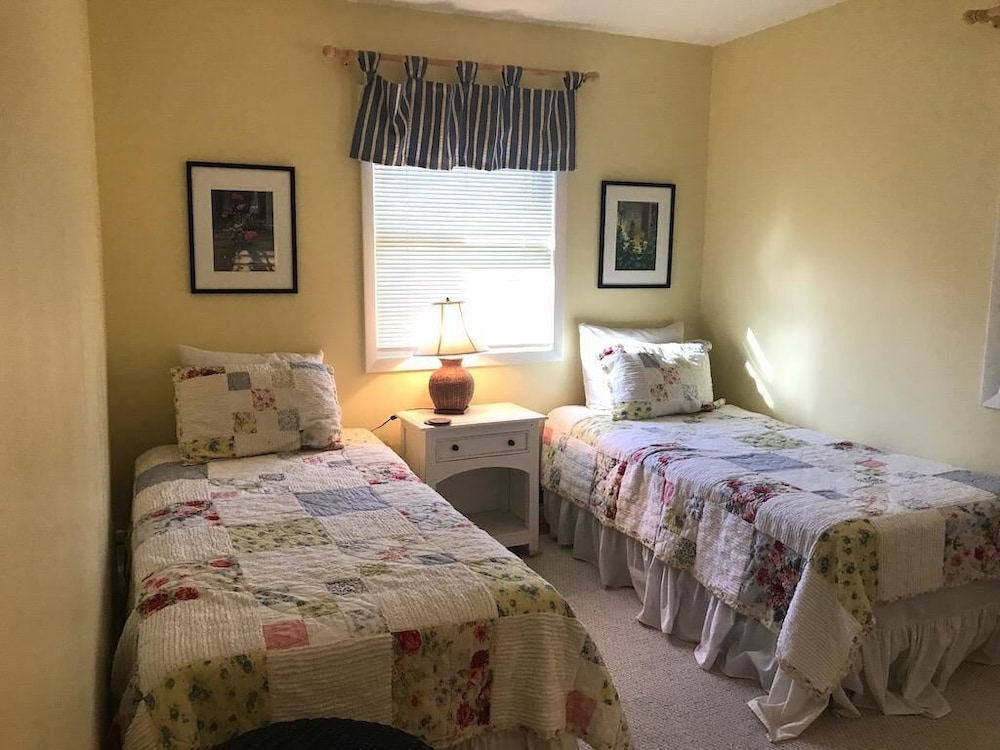 OAK Avenue 73