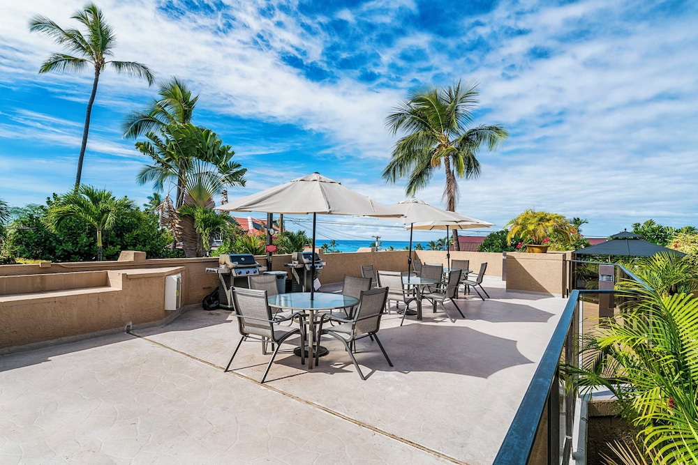 Walk to Kona Town - Ocean View - Vrkcv