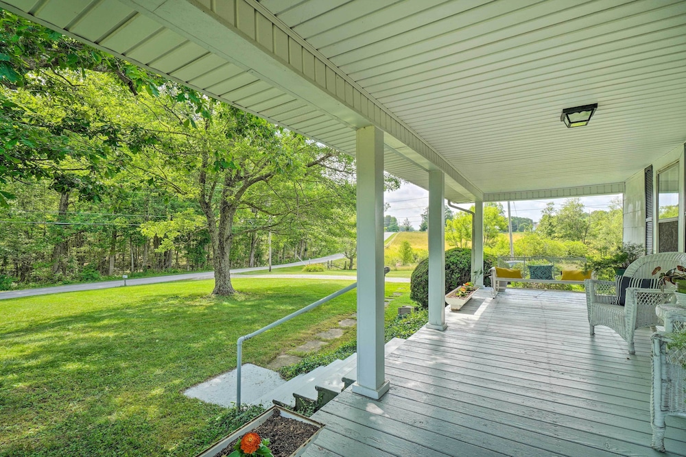Historic Sparta Home Near Waterfalls & Hikes!